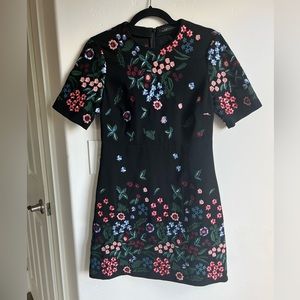Zara floral embroidered black dress Sz Small